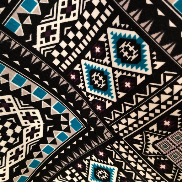 Tribal purple and blue pencil skirt - Picture 3 of 5